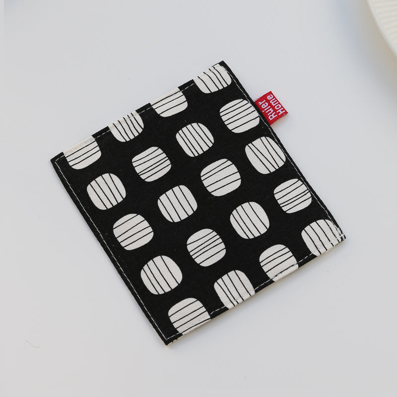 北欧風おしゃれな花柄コースター|両面デザイン|布製