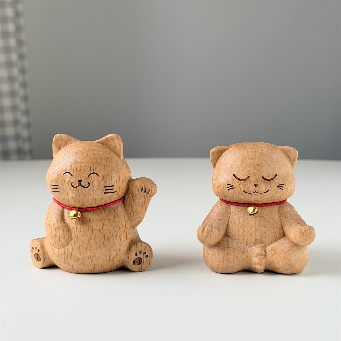 木製 招き猫 置物 2タイプ｜癒しの猫オブジェ ナチュラル雑貨
